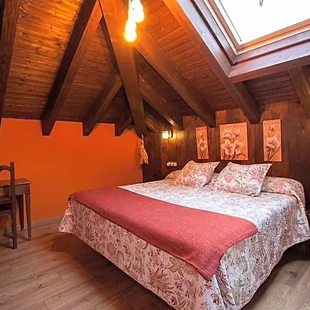 Hotel El Conventu Del Asturcon